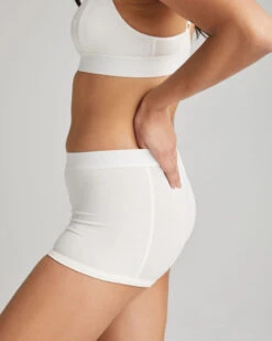 FEMME BOXER BONE -Fashion Clothing Store 01WIB FMBX BONE 03 900x 864b672c 23af 48b4 8779 6ccaca340b95