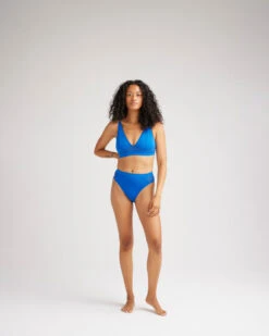 HIGH CUT BRALETTE BLUE COSMO -Fashion Clothing Store 02WIT HCBR BLCO 3 900x e2f56b40 2815 4750 be71 ebe95627e1c3