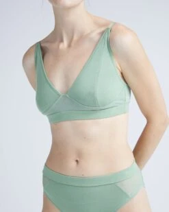 HIGH CUT BRALETTE SAGE 12 HIGH CUT BRALETTE SAGE -Fashion Clothing Store 02WIT HCBR SAGE 04 900x fe24dc6a fbf2 4ba0 93cb 9691e9271de2