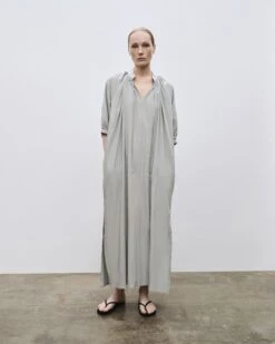 SHIRRED MAXI DRESS 9 SHIRRED MAXI DRESS -Fashion Clothing Store 20220828 DBaum MijeongPark 9102