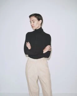 CORDUROY STRAIGHT LEG PANT 12 CORDUROY STRAIGHT LEG PANT -Fashion Clothing Store 20230129 DBaum MijeongPark22644