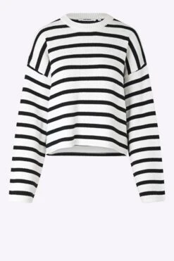 SWATCH KNIT O-NECK -Fashion Clothing Store 20310 9030 13 2200x 0025c451 5e56 4b01 9a3f 16de6d57c746