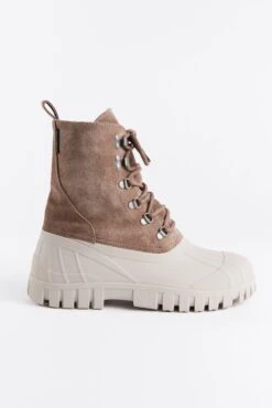 Stutterheim PATROL BOOT LEAF SUEDE -Fashion Clothing Store 458 3d8e8c2e28 stutterheimsnowpatrol2097 zoom
