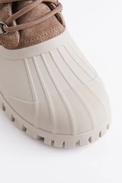 Stutterheim PATROL BOOT LEAF SUEDE -Fashion Clothing Store 458 af34b59669 stutterheimsnowpatrol2170 zoom