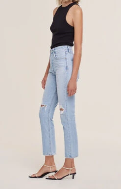 AGOLDE RILEY HI RISE CROP CLEAR SKIES 7 AGOLDE RILEY HI RISE CROP CLEAR SKIES -Fashion Clothing Store A056 1256 RILEY CLEAR SKIES 386 web