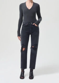 AGOLDE TAVI DEEP V NECK LONG SLEEVE -Fashion Clothing Store A7192 1387 TAVI V NECK SPIDER 9069 1071x1500 519f79dc 07f9 4ae3 b486 37a11ef11231