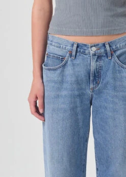 AGOLDE FUSION JEAN RENOUNCE 15 AGOLDE FUSION JEAN RENOUNCE -Fashion Clothing Store A9122 1371 FUSION JEAN RENOUNCE 4146 web 1071x1500 59411287 e2c5 482f 9628 249f66606395