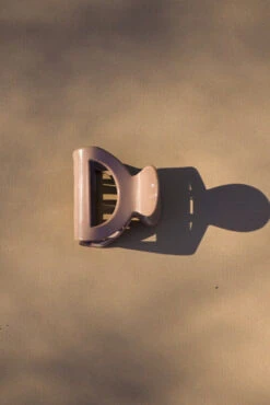 SMALL MOON HAIR CLAW TAUPE -Fashion Clothing Store DSC03708