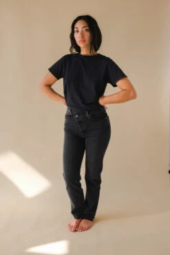 AGOLDE CRISS CROSS STRAIGHT 11 AGOLDE CRISS CROSS STRAIGHT -Fashion Clothing Store DSCF2506 44d4f7e6 c764 400a 97b1 2bd3b090ab12