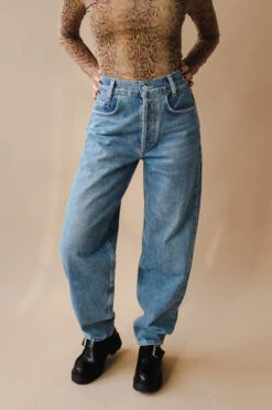 AGOLDE TAPERED BAGGY JEANS PASSENGER