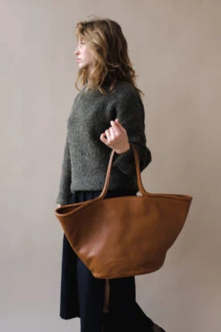 SCHLUZ BASKET BAG -Fashion Clothing Store DSCF3476