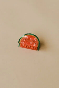 WATERMELON HAIR CLAW