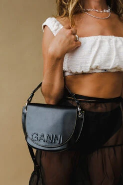 Ganni BANNER SADDLE YELLOW STITCH BAG