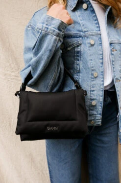 Ganni PILLOW SMALL FLAP OVER