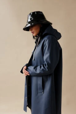 Stutterheim MOSEBACKE RAIN JACKET NAVY 10 Stutterheim MOSEBACKE RAIN JACKET NAVY -Fashion Clothing Store DSCF8414