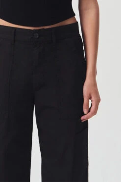 AGOLDE DARIA UTILITY PANT 12 AGOLDE DARIA UTILITY PANT -Fashion Clothing Store Daria black utility cargo trousers pant Agolde pipe and row seattle