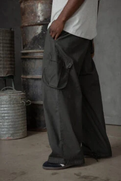 FREIGHT PANT -Fashion Clothing Store EP00003 COL 6 900x 01989e32 a34a 4bb2 8e55 ed05353e038f