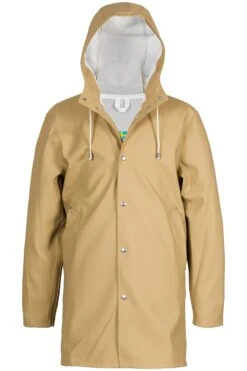 Stutterheim STOCKHOLM RAIN JACKET SAND -Fashion Clothing Store HV5A0583 WEB 72dpi