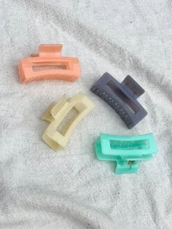 SHEER MEDIUM HAIR CLAW PEACH -Fashion Clothing Store IMG 1477 de5ed804 d0da 40f7 ae13 a6d2aa3a9ff3