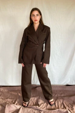 WILLIAM PANTS M -Fashion Clothing Store IMG 4991 e19ded71 78d9 44fc b5e1 ced39d7652f2