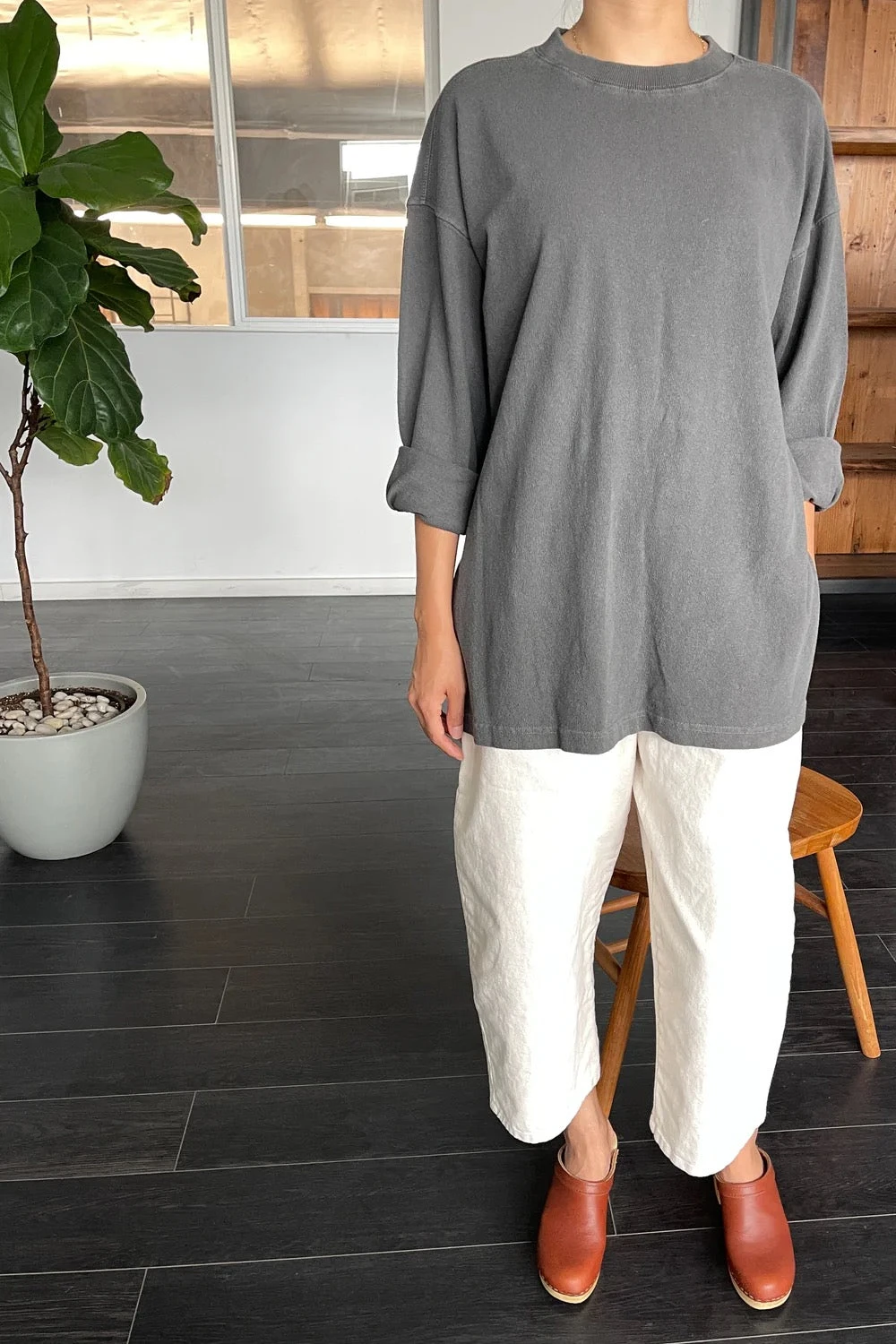 SUNDAY TEE COAL 4 SUNDAY TEE COAL - Image 2