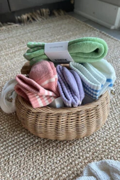 GIRLFRIEND SOCKS GREEN LEAF -Fashion Clothing Store IMG 9170 900x a8f60859 e24b 4bf4 9439 c97ba1c00de3