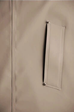 Stutterheim MOSEBACKE RAIN JACKET MOLE 38 Stutterheim MOSEBACKE RAIN JACKET MOLE -Fashion Clothing Store Mosebacke Mole Re color 2 600x900 1