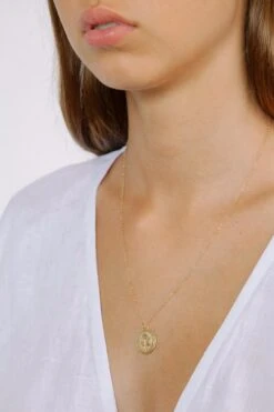 ROSE COIN NECKLACE