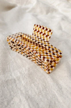 XL CHECKER HAIR CLAW BROWN -Fashion Clothing Store PhotoSep24 52046PM