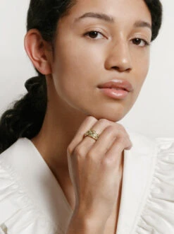 CLARA RING -Fashion Clothing Store R CLARA GREEN G 2048x 2a126f16 ad77 46c8 aeab 0c1ca0268a2c