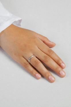 EMEILE RING 10 EMEILE RING -Fashion Clothing Store R EMEILE S