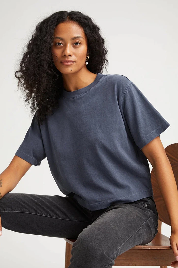RELAXED SHORT SLEEVE CROP TEE BLUE STEEL 3 RELAXED SHORT SLEEVE CROP TEE BLUE STEEL