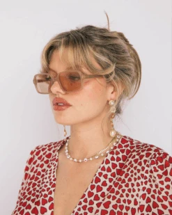 TAROT SUNGLASSES -Fashion Clothing Store TAROTMAUVE1 590x c628841c b057 4ef8 a364 89a46258eced