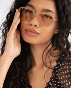 TAROT SUNGLASSES -Fashion Clothing Store TAROTMAUVE2 590x fc638bdd 3bda 4ea3 90c5 17bc8af9ed9e