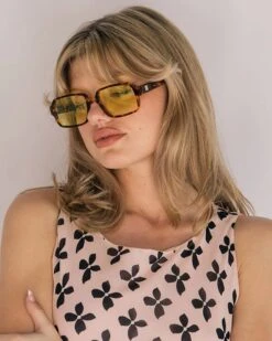 TAROT SUNGLASSES TORT 8 TAROT SUNGLASSES TORT -Fashion Clothing Store TAROTTORTGHOST2psd 1500x 8513a873 37a7 47e8 915c fe7a2188eca4