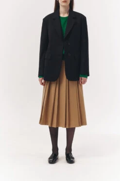 Dunst ESSENTIAL 2 BUTTON WOOL BLAZER -Fashion Clothing Store UDJA3C202BK BK 03.jpg 1673421167857