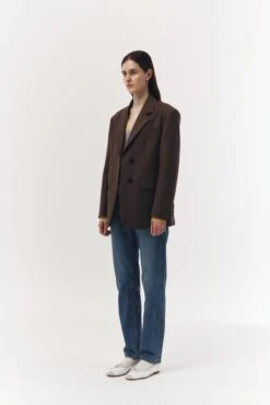 Dunst ESSENTIAL TWO BUTTON WOOL BLAZER -Fashion Clothing Store UDJA3C202W2 W2 04.jpg 1673421168544