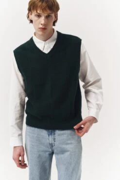 Dunst DIVIDE V-NECK WOOL VEST -Fashion Clothing Store UDSW3C101E2 E2 06.jpg 1673422752405