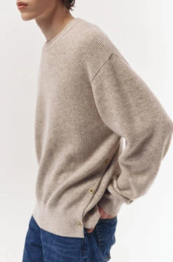 Dunst UNISEX BUTTONED CREWNECK SWEATER -Fashion Clothing Store UDSW3C107I1 I1 06.jpg 1673422755662