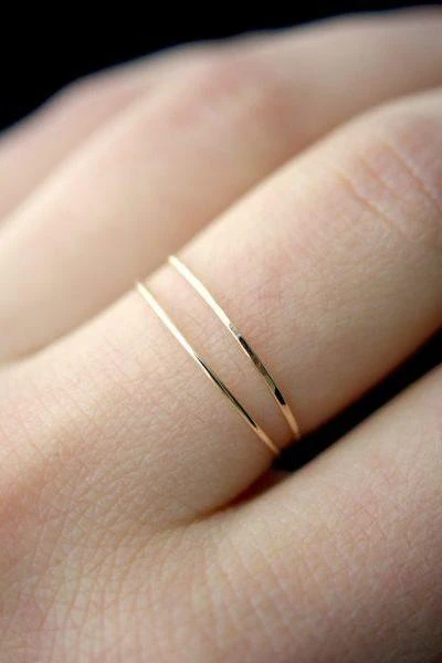 HAMMERED THIN STACKING RING - Image 2
