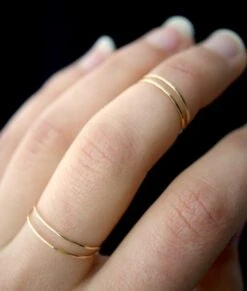 SMOOTH THIN STACKING RING ROSE GOLD -Fashion Clothing Store Ultra thin stacking ring gold multi 395c880e b6a2 4aa4 9ad9 974d7f239ee8