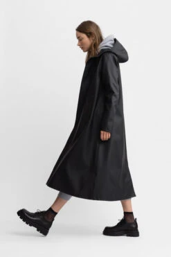 Stutterheim MOSEBACKE RAIN JACKET LONG BLACK