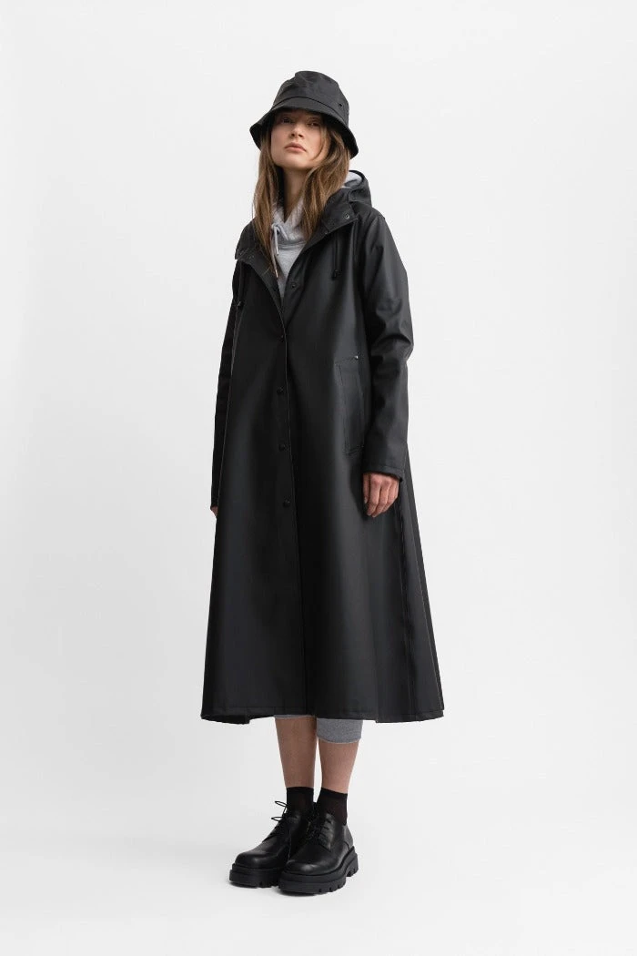Stutterheim MOSEBACKE RAIN JACKET LONG BLACK 5 Stutterheim MOSEBACKE RAIN JACKET LONG BLACK - Image 3