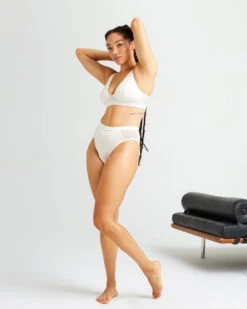 HIGH CUT BRALETTE BONE 8 HIGH CUT BRALETTE BONE -Fashion Clothing Store ad59b6e65d25e800c143ee389f90130d