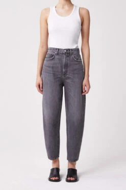 AGOLDE BALLOON JEAN SIZE 24-25 13 AGOLDE BALLOON JEAN SIZE 24-25 -Fashion Clothing Store balloonjeanhighrisetaperedbaggeywickedgreyagolde pipeandrowseattle