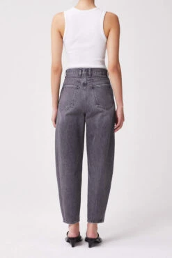 AGOLDE BALLOON JEAN SIZE 24-25 14 AGOLDE BALLOON JEAN SIZE 24-25 -Fashion Clothing Store balloonjeanhighrisetaperedwickedgreyagolde pipeandrowseattle