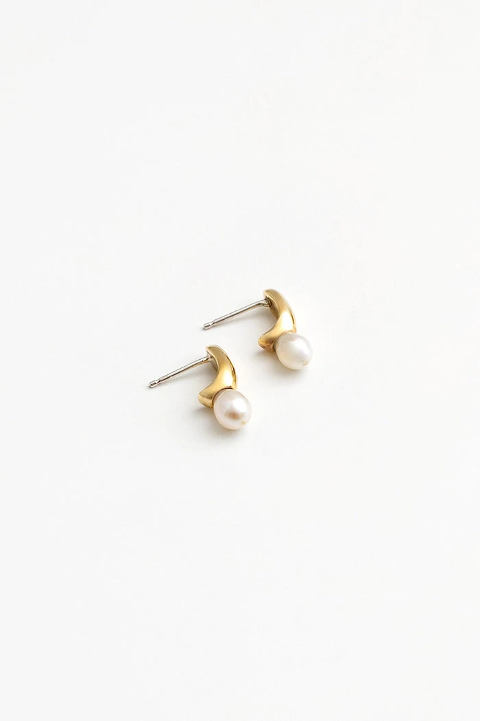 BETSY EARRINGS 3 BETSY EARRINGS