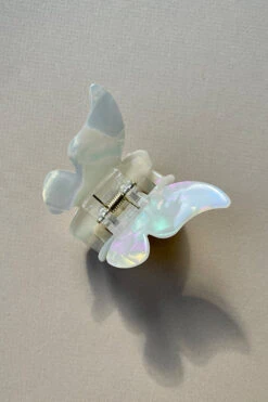 BUTTERFLY HAIR CLAW -Fashion Clothing Store butterflycreamcliphairclawpipeandrowstaples