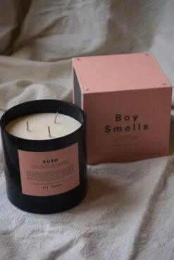 KUSH MAGNUM CANDLE -Fashion Clothing Store kushlargemagnum28ozcandleboysmells pipeandrowboutique