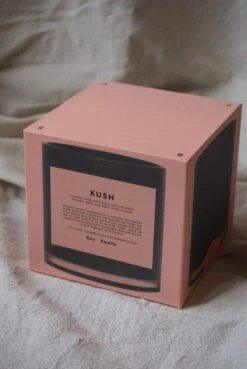 KUSH MAGNUM CANDLE -Fashion Clothing Store kushmagnum28ozcandleboysmells pipeandrowboutique